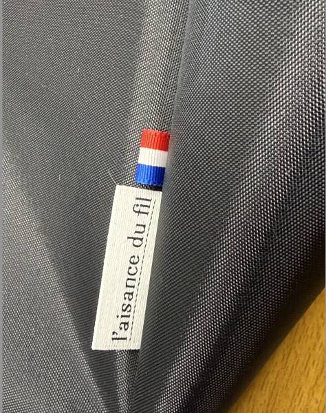 Housses sur mesure pour photobooths : protection professionnelle et fabrication locale à Marsillargues