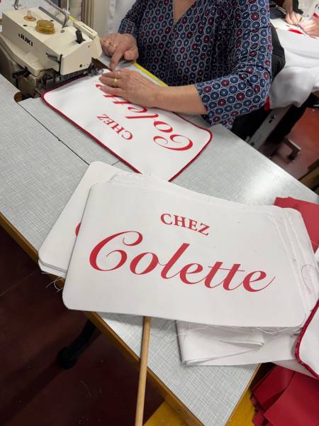 Housses Transats Personnalisées pour Plage Privée Chez Colette : La Grande-Motte 