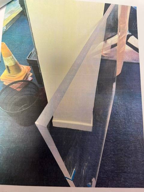 Confection de housse de protection sur mesure pour une plaque de Plexiglass à Lattes, dans l'Hérault